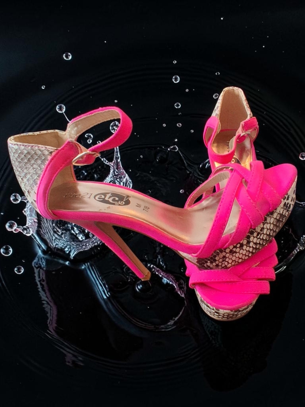 Rue21 Hot Pink Strappy Platform Heels with Snake-Print Womens Size 7/8 Sexy Hott